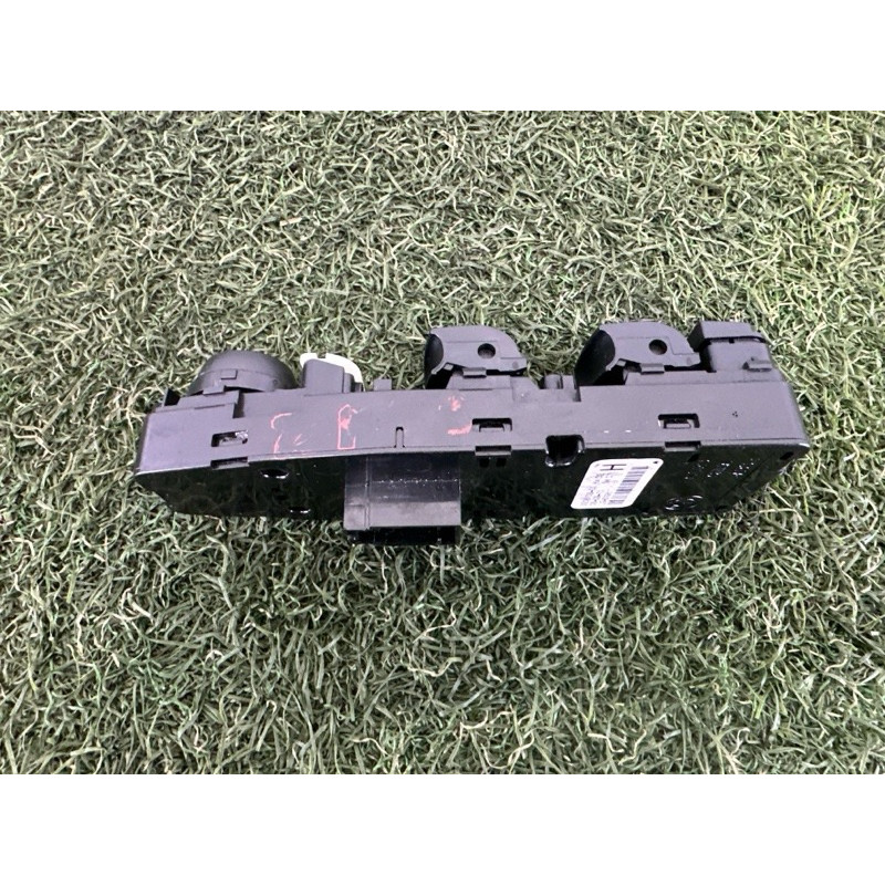 Блок кнопок стеклоподъемников (электрика / кнопки) BMW X3 F25 2012 3.0 61319208108