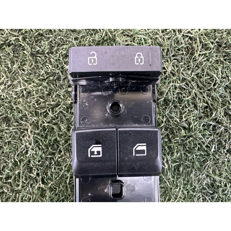 Блок кнопок склопідйомників (электрика / кнопки) KIA Soul 3 2022 2.0 93571K0101