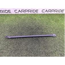 Распорка передней панели