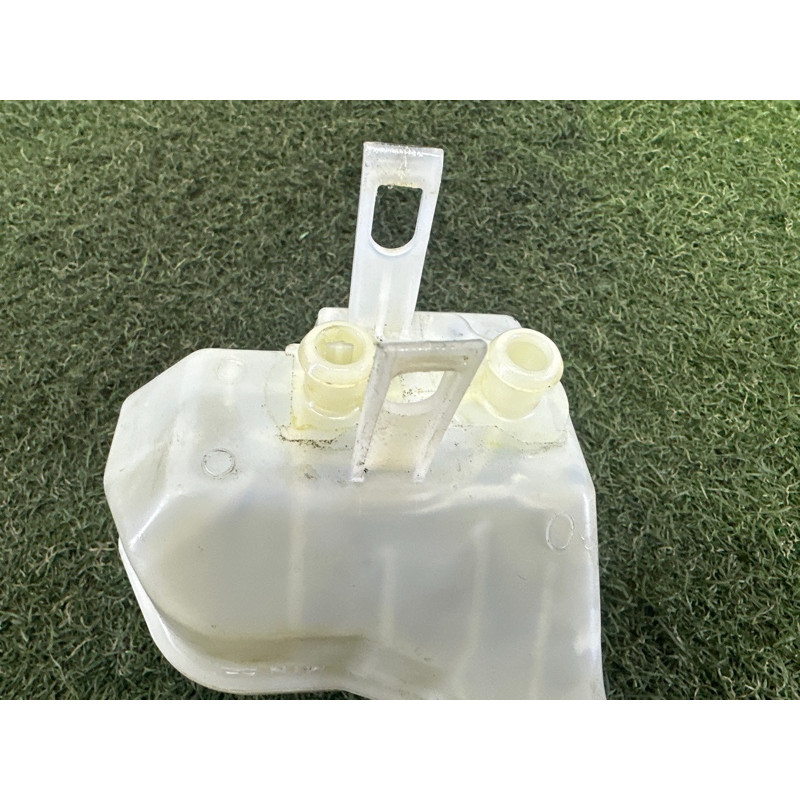 Бачок тормозной жидкости (тормозная система) LAND ROVER RANGE ROVER Sport L494 2016 3.0 Diesel LR033628