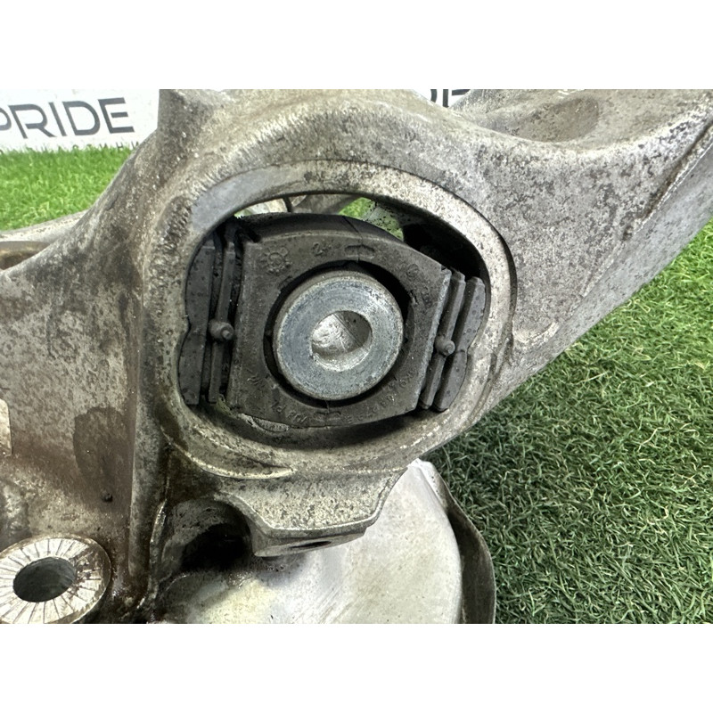 Цапфа подвески (подвеска) AUDI A4 B8 2014 2.0 TFSI 8K0505432AQ