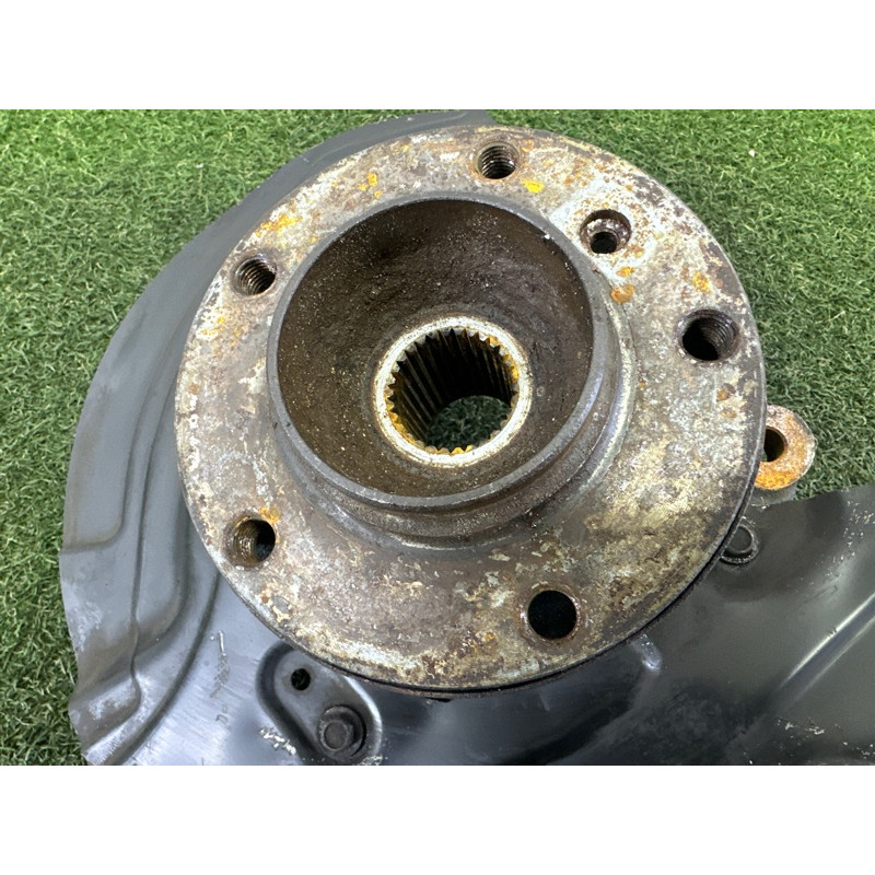 Поворотный кулак (подвеска) BMW 3-series E90 2010 3.0 N54 31216768995