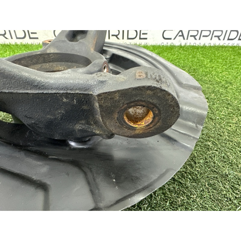 Поворотный кулак (подвеска) BMW 3-series E90 2010 3.0 N54 31216768995
