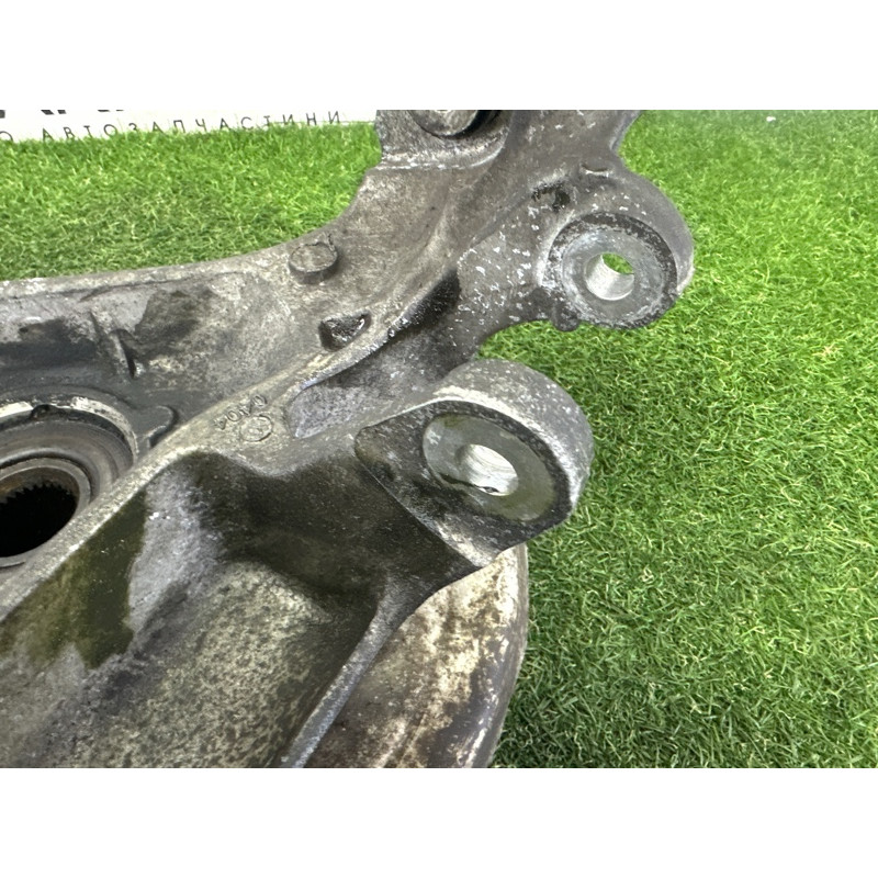 Цапфа подвески (подвеска) LAND ROVER RANGE ROVER Sport L494 2016 3.0 Diesel LR043594