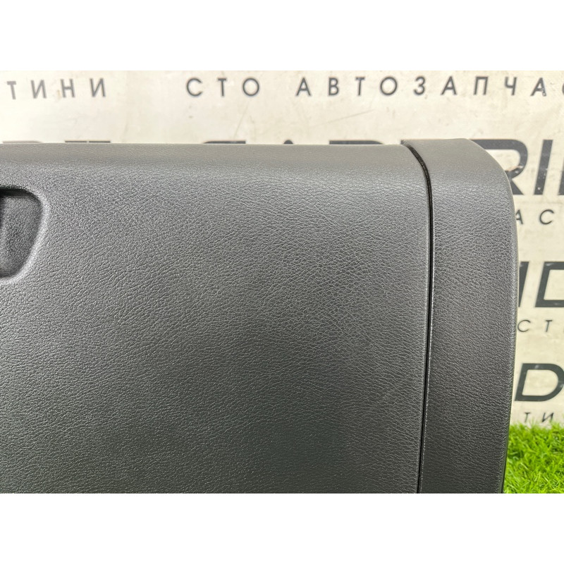 Бардачок (салон) Nissan Rogue T33 2023 1.5 KR15DDT 681026RR1A