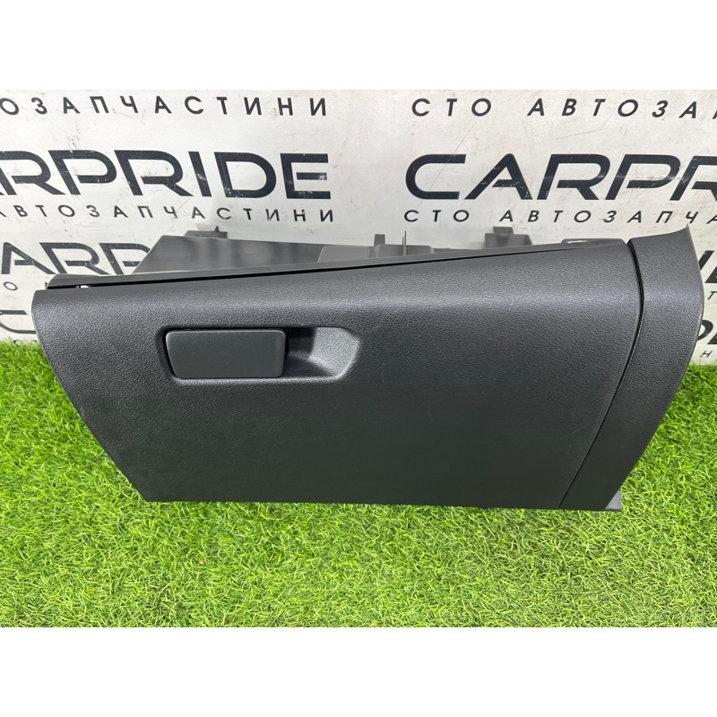 Бардачок (салон) Nissan Rogue T33 2023 1.5 KR15DDT 681026RR1A