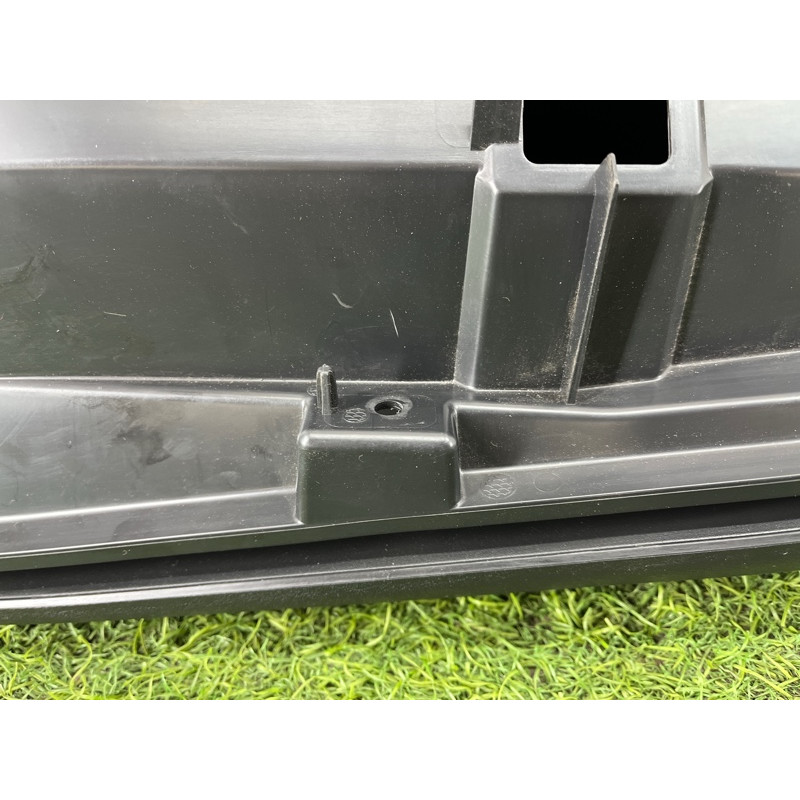 Бардачок (салон) Nissan Rogue T33 2023 1.5 KR15DDT 681026RR1A