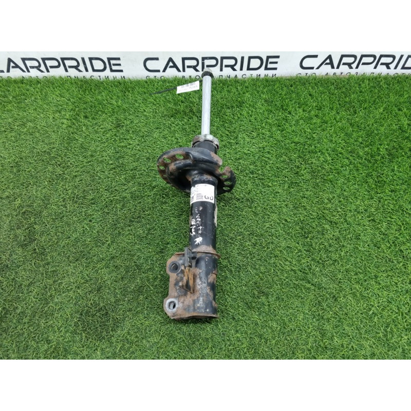 Амортизатор (подвеска) Opel Vectra C 2008 2.2 YH 13254162