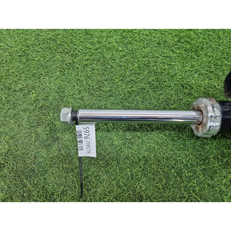 Амортизатор (подвеска) Opel Vectra C 2008 2.2 YH 13254162