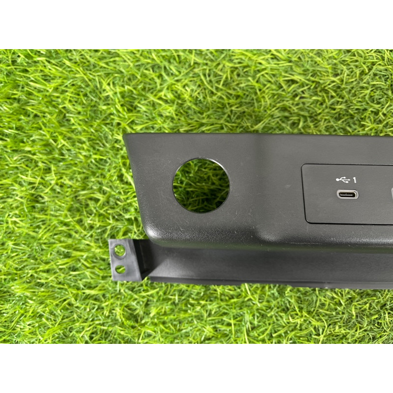 Разьем USB (электрика) Nissan Rogue T33 2023 1.5 KR15DDT 284H36RA2A