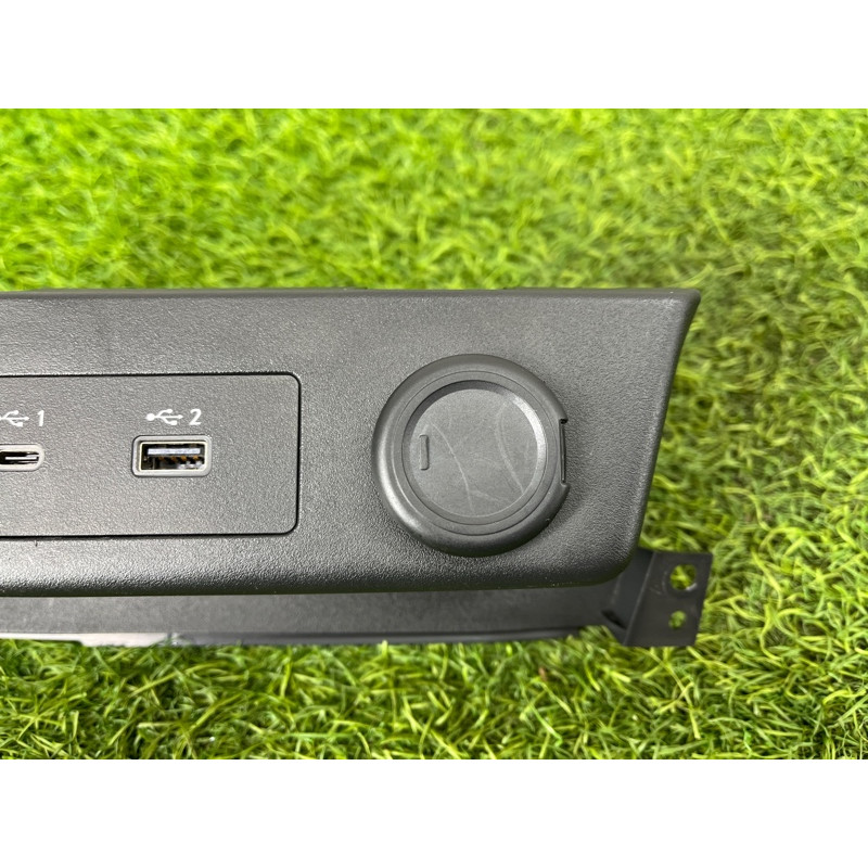 Разьем USB (электрика) Nissan Rogue T33 2023 1.5 KR15DDT 284H36RA2A