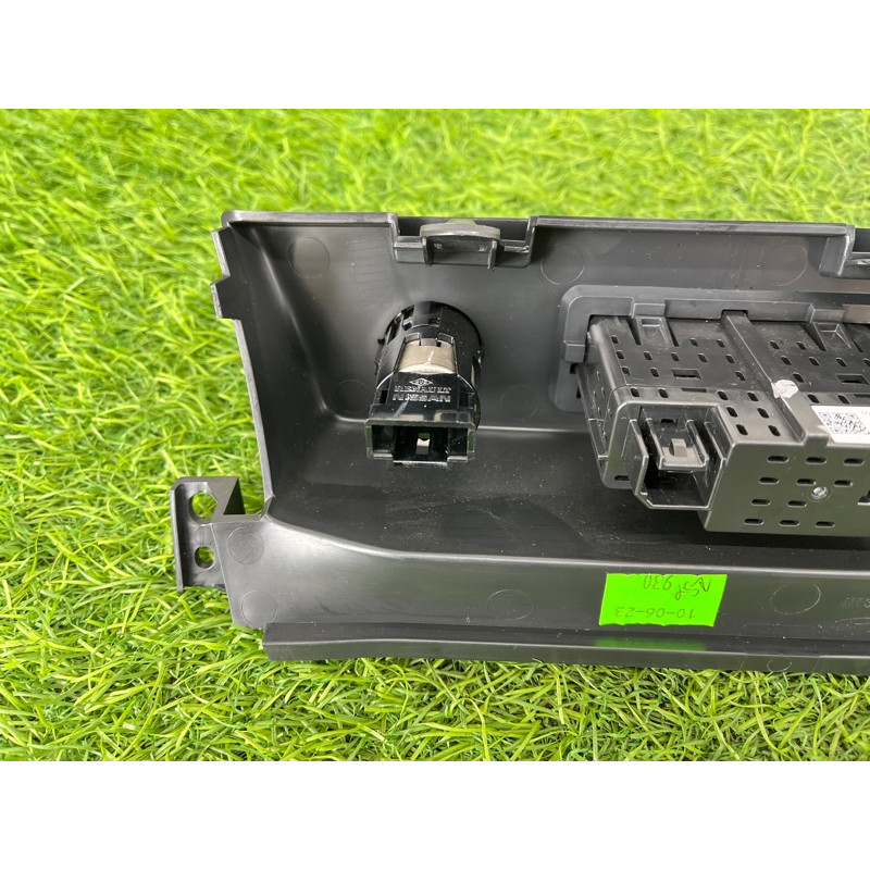 Разьем USB (электрика) Nissan Rogue T33 2023 1.5 KR15DDT 284H36RA2A