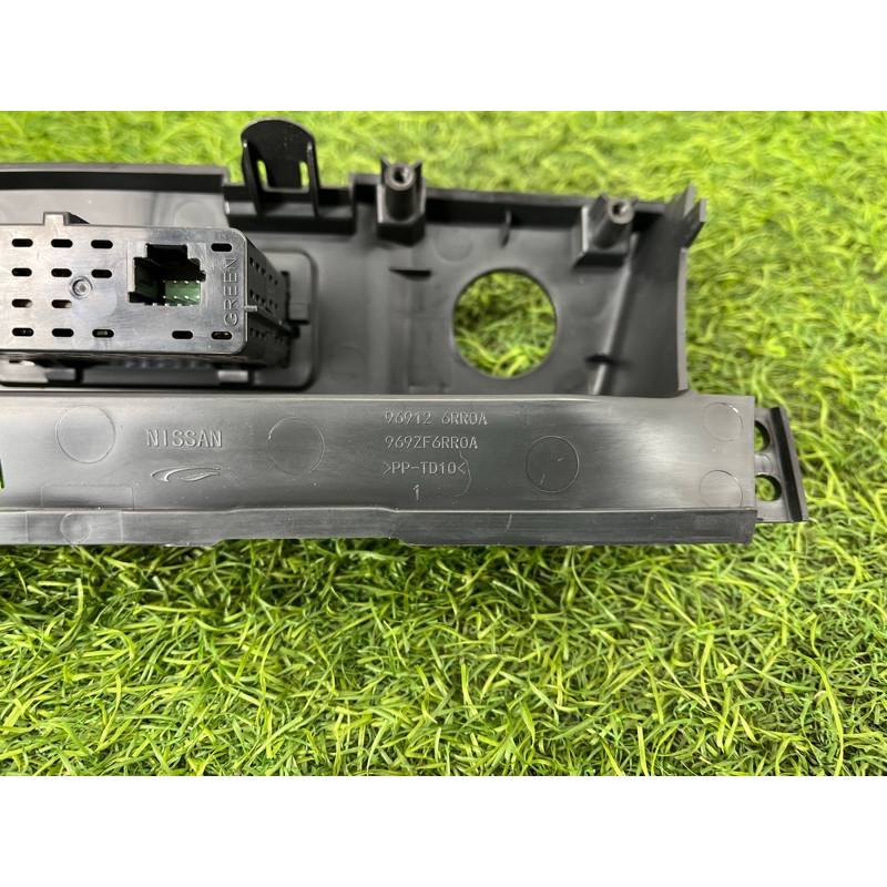 Разьем USB (электрика) Nissan Rogue T33 2023 1.5 KR15DDT 284H36RA2A