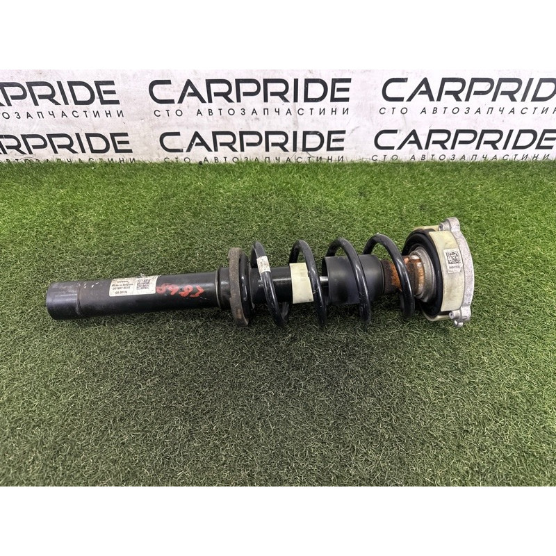 Амортизатор в сборе (подвеска) AUDI A4 B9 2017 2.0 TFSI 8W0413031AA