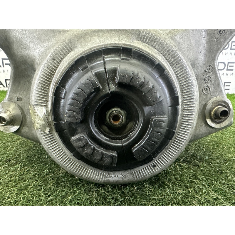 Амортизатор в сборе (подвеска) AUDI Q5 8R 2012 3.2 8R0413031F