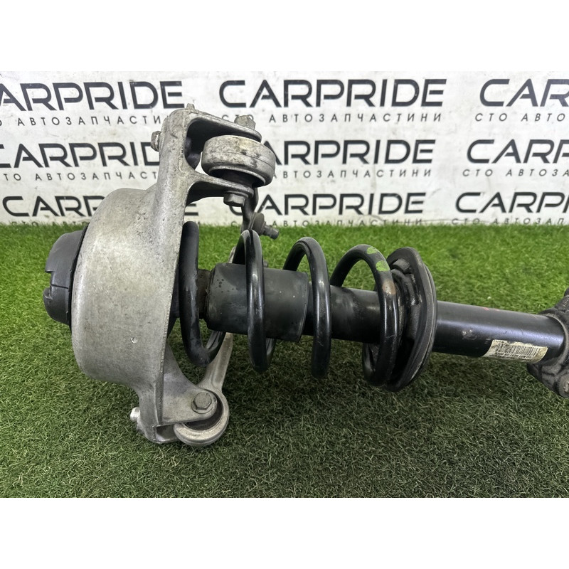 Амортизатор в сборе (подвеска) AUDI Q5 8R 2012 3.2 8R0413031F