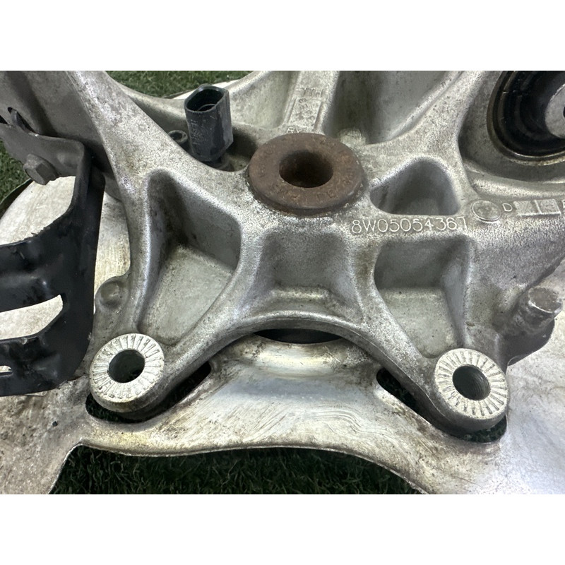 Цапфа підвіски (підвіска) AUDI A4 B9 2017 2.0 TFSI 8W0505432T