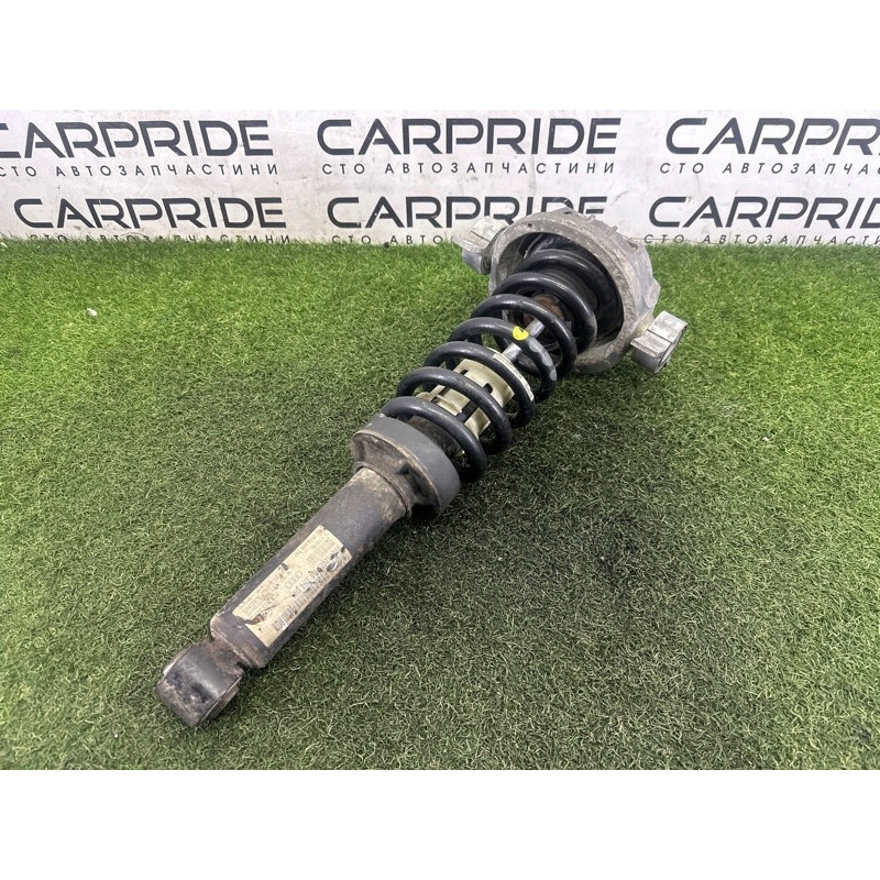 Амортизатор в сборе (подвеска) AUDI Q7 4L 2011 3.0 TFSi 7L8513029K