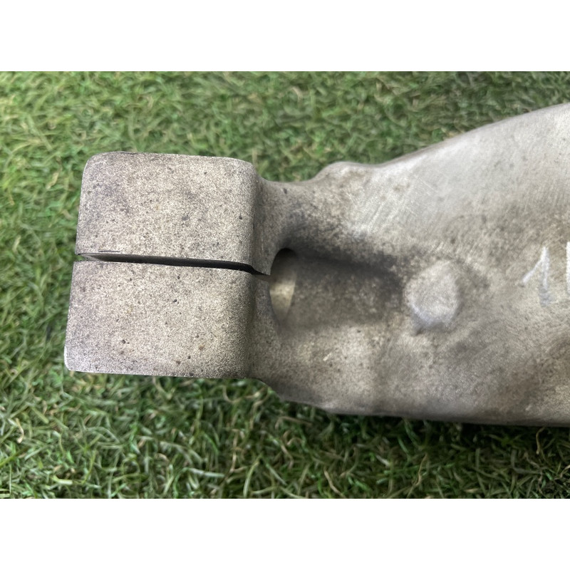 Поворотный кулак (подвеска) LAND ROVER RANGE ROVER Sport L494 2016 3.0 Diesel LR078377