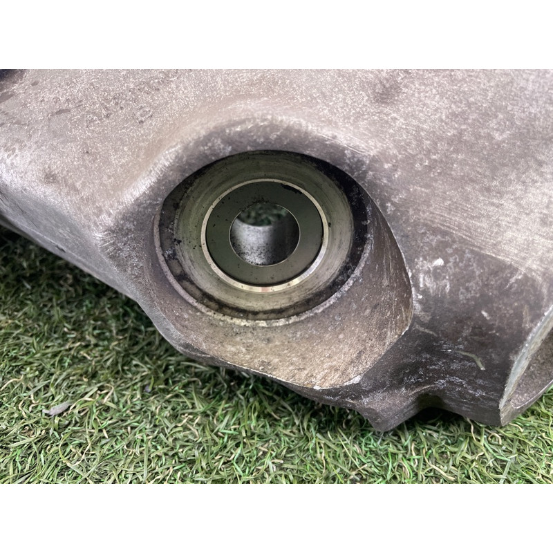 Поворотный кулак (подвеска) LAND ROVER RANGE ROVER Sport L494 2016 3.0 Diesel LR078377