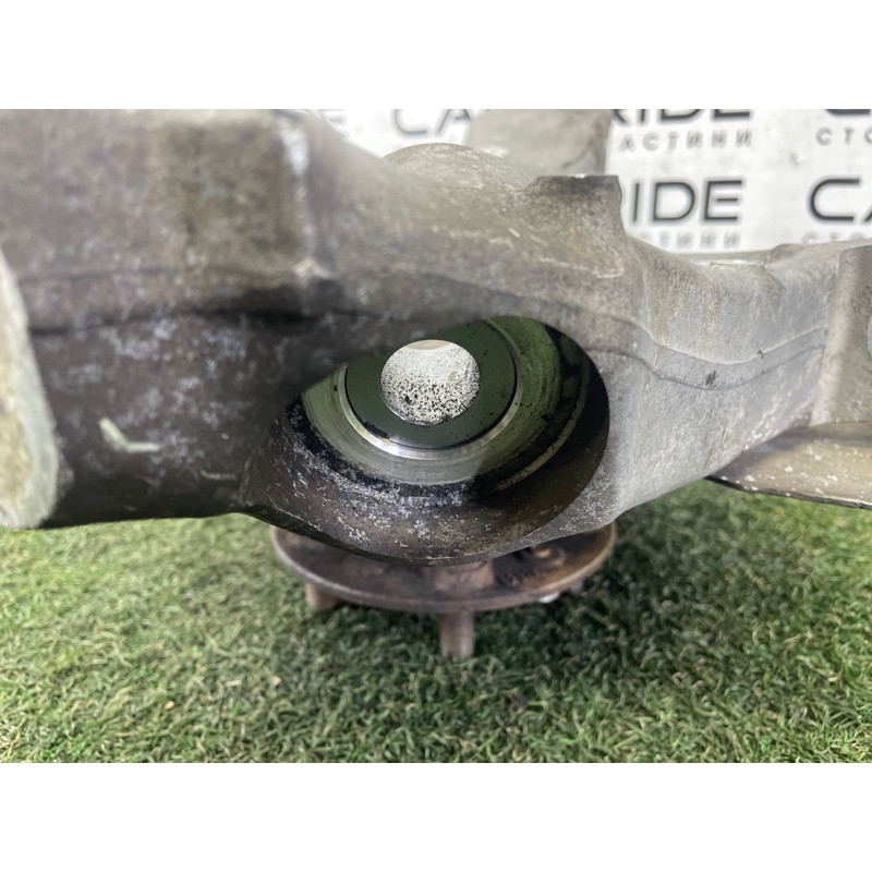 Поворотный кулак (подвеска) LAND ROVER RANGE ROVER Sport L494 2016 3.0 Diesel LR078377