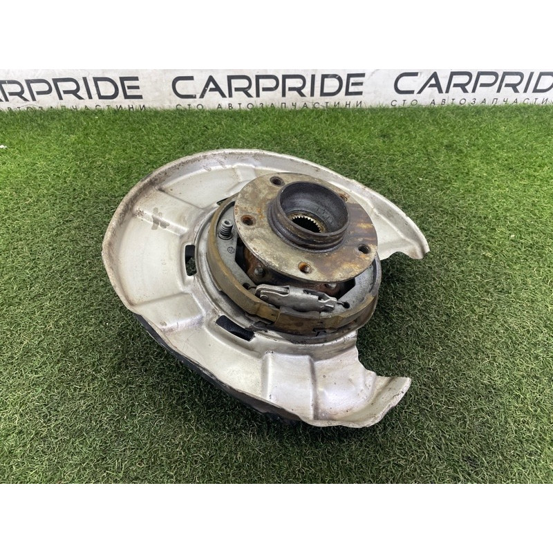 Цапфа подвески (подвеска) BMW X1 E84 2014 2.0 33326788050