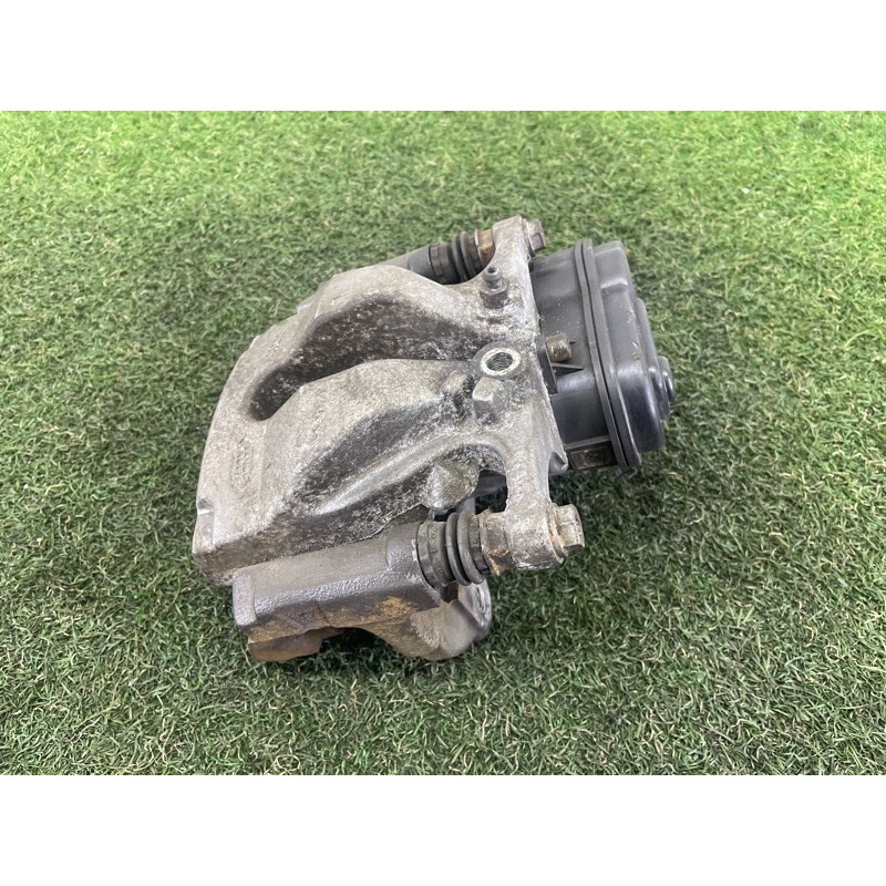 Суппорт тормозной (тормозная система) LAND ROVER RANGE ROVER Sport L494 2016 3.0 Diesel LR036568