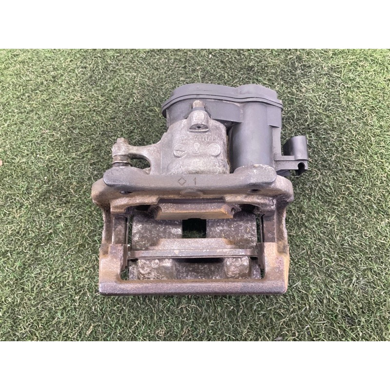 Суппорт тормозной (тормозная система) LAND ROVER RANGE ROVER Sport L494 2016 3.0 Diesel LR036568