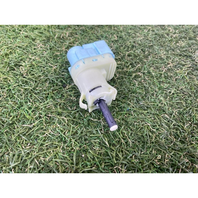 Концевик педали тормоза (электрика / датчики) Ford ESCAPE MK4 2020 1.5 GL3Z13480A