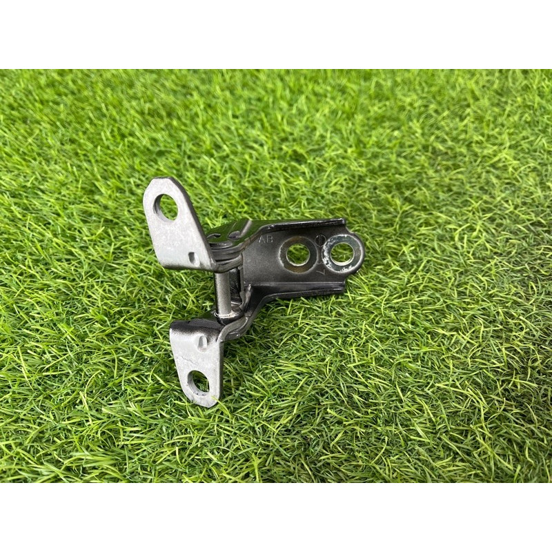 Петля дверей (кузов і елементи) Nissan Rogue T33 2023 1.5 KR15DDT 804006RR0A