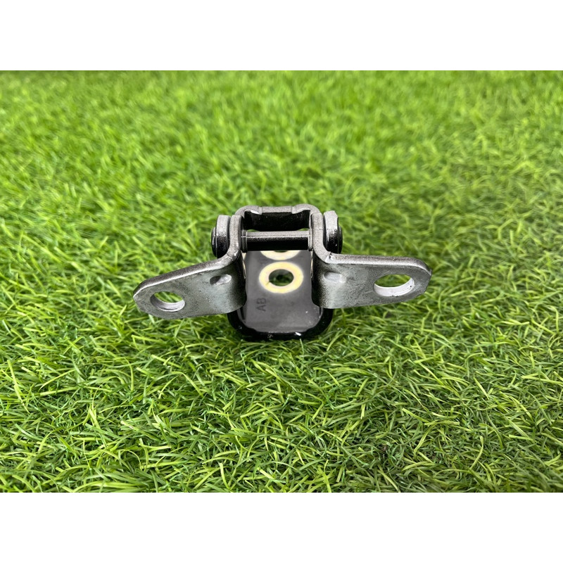 Петля дверей (кузов і елементи) Nissan Rogue T33 2023 1.5 KR15DDT 804006RR0A
