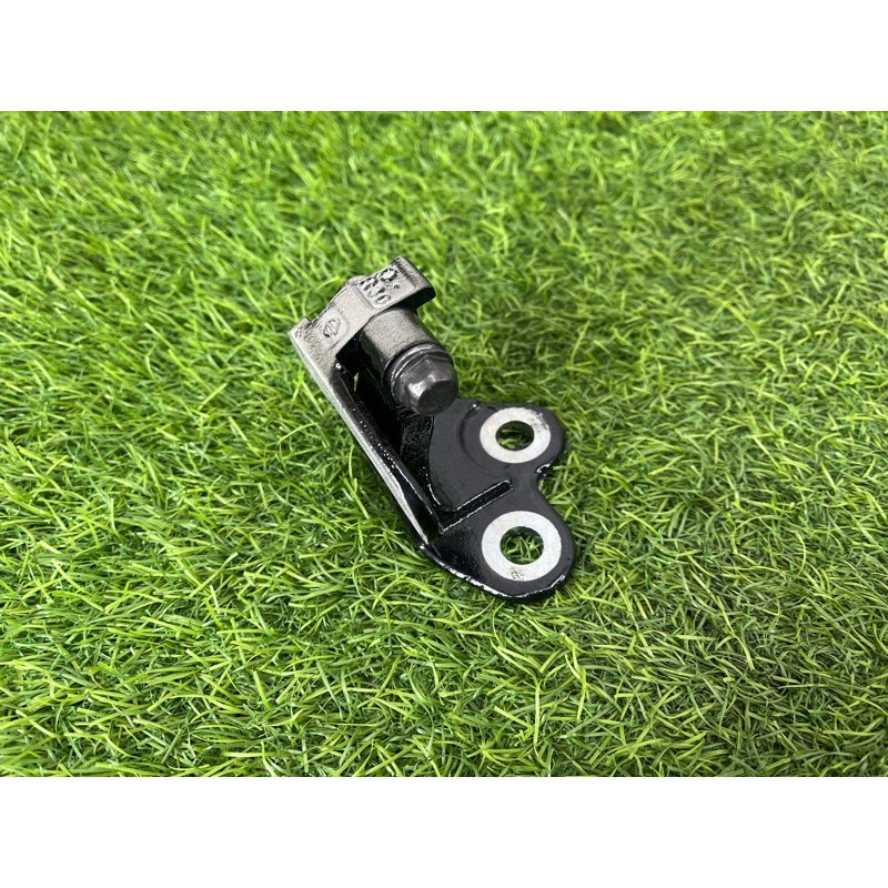 Петля дверей (кузов і елементи) Nissan Rogue T33 2023 1.5 KR15DDT 824006RR0A