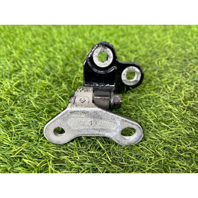Петля дверей (кузов і елементи) Nissan Rogue T33 2023 1.5 KR15DDT 824006RR0A