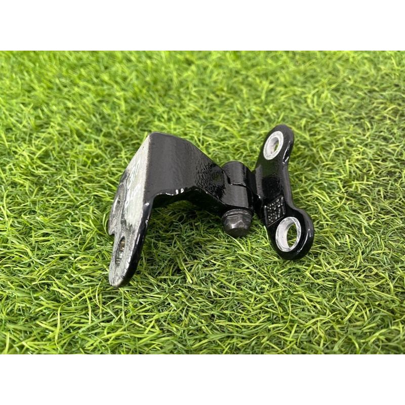 Петля дверей (кузов і елементи) Nissan Rogue T33 2023 1.5 KR15DDT 824006RR0A