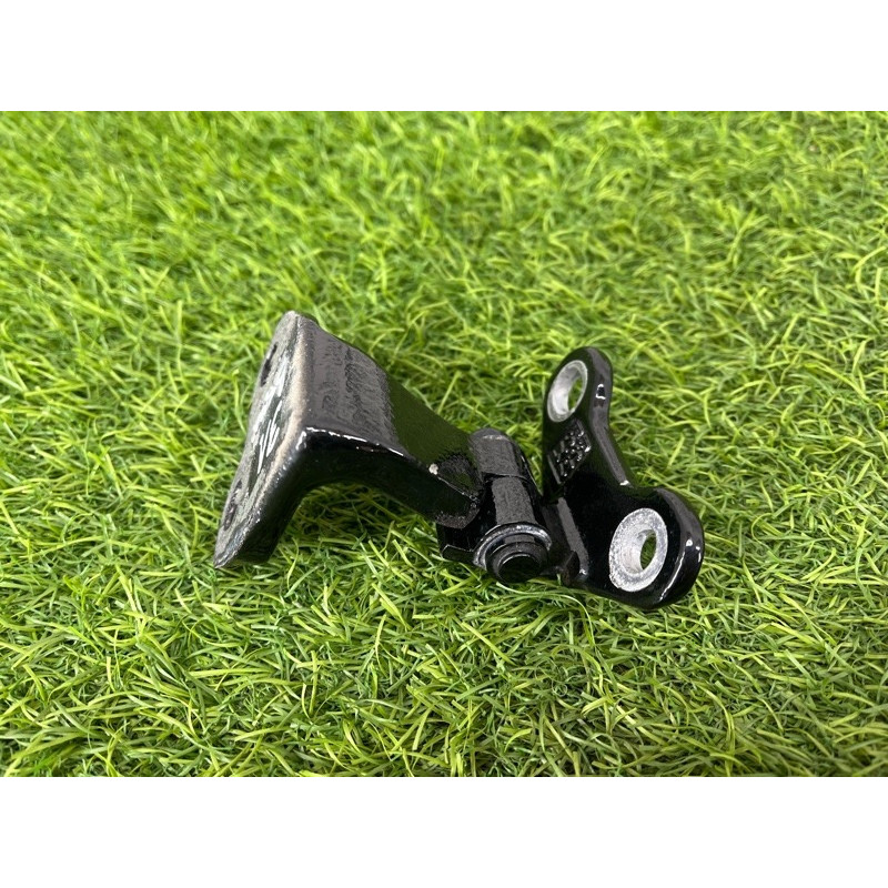 Петля дверей (кузов і елементи) Nissan Rogue T33 2023 1.5 KR15DDT 824016RR0A