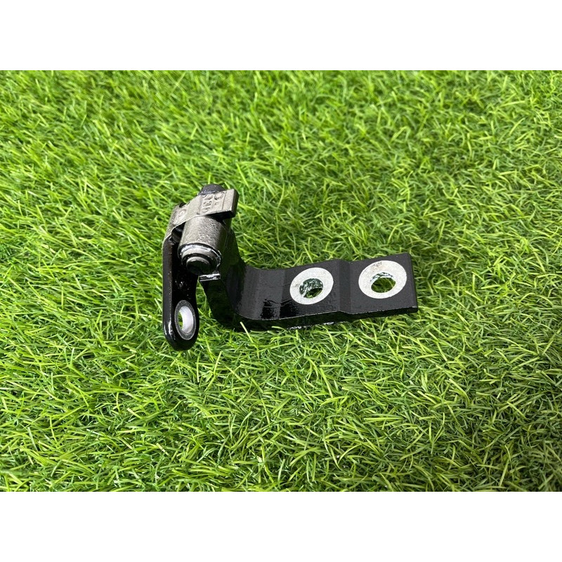 Петля дверей (кузов і елементи) Nissan Rogue T33 2023 1.5 KR15DDT 824206RR0A