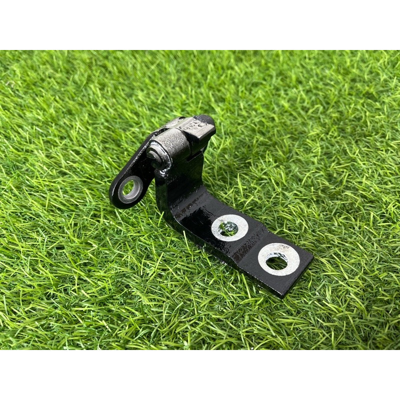 Петля дверей (кузов і елементи) Nissan Rogue T33 2023 1.5 KR15DDT 824206RR0A