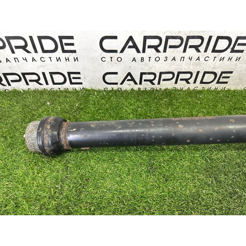 Карданный вал (трансмиссия) AUDI A4 B8 2013 2.0 TFSI 8K0521101R