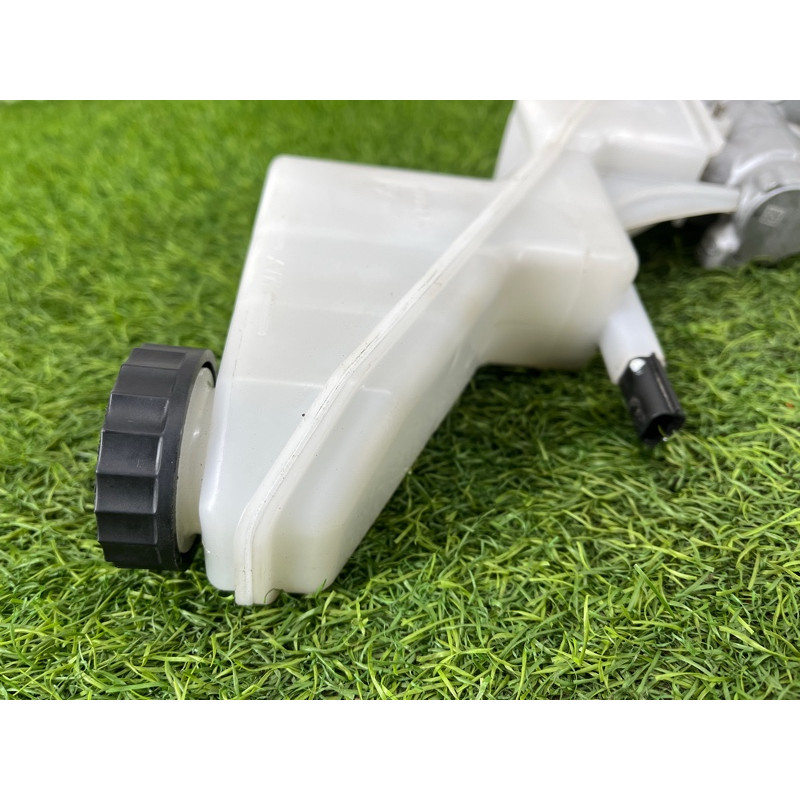 Главный тормозной цилиндр (тормозная система) Nissan Rogue T33 2023 1.5 KR15DDT 460106RR0A