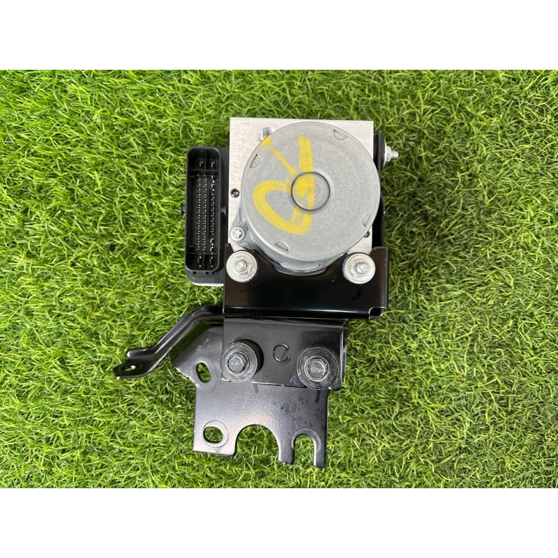 Блок abs (тормозная система) Nissan Rogue T33 2023 1.5 KR15DDT 476606RD1D