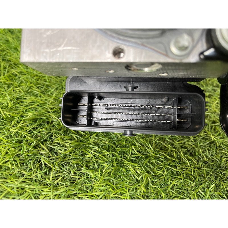 Блок abs (тормозная система) Nissan Rogue T33 2023 1.5 KR15DDT 476606RD1D