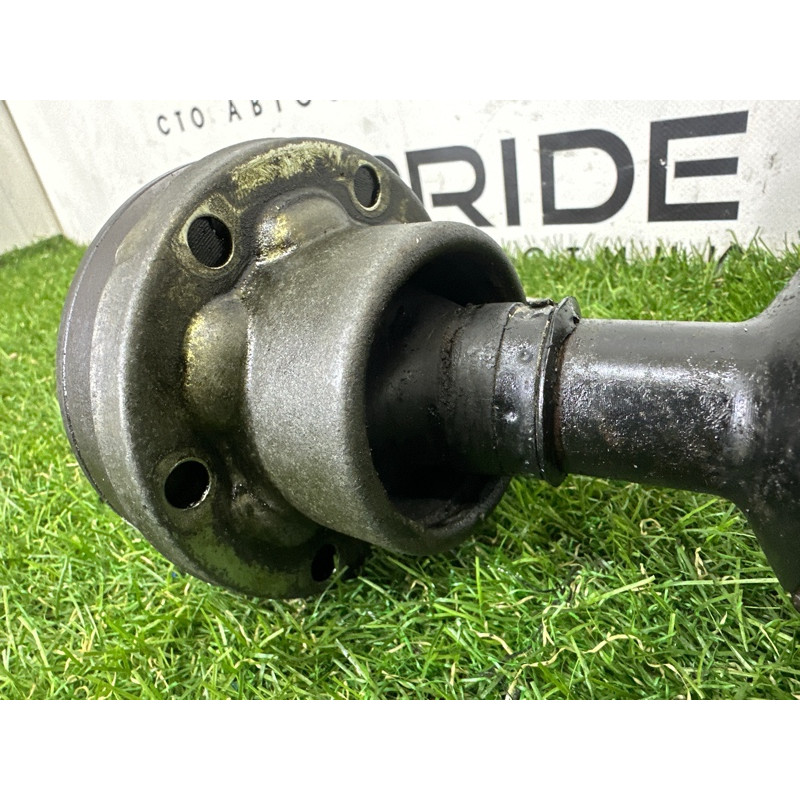 Карданный вал (трансмиссия) AUDI Q5 8R 2012 3.2 8R0521101C