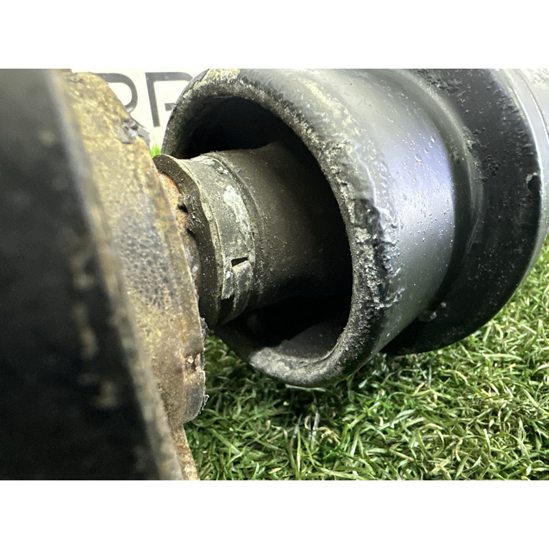 Карданный вал (трансмиссия) AUDI Q5 8R 2012 3.2 8R0521101C