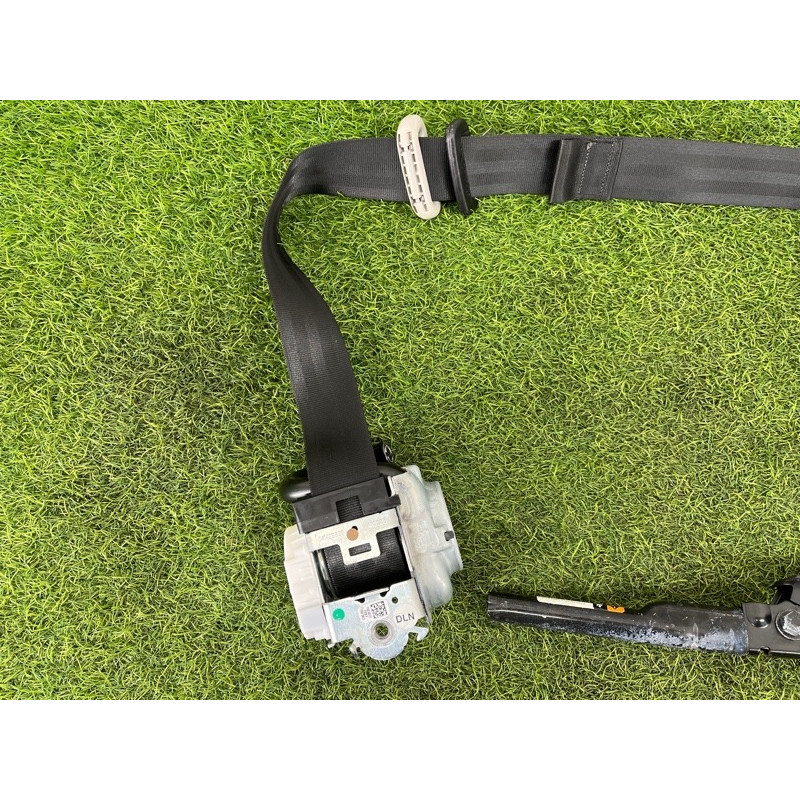 Ремень безопасности (airbag / безопасность) Nissan Rogue T33 2023 1.5 KR15DDT 868856RR8A