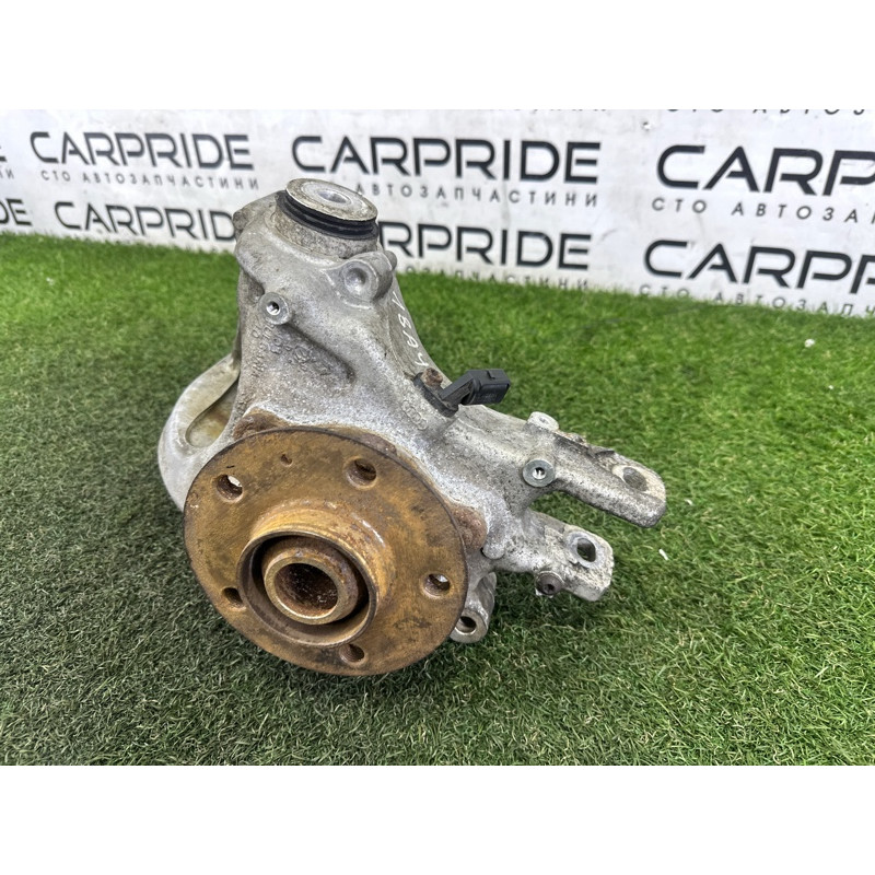 Цапфа подвески (подвеска) AUDI A4 B8 2013 2.0 TFSI 8K0505432AH