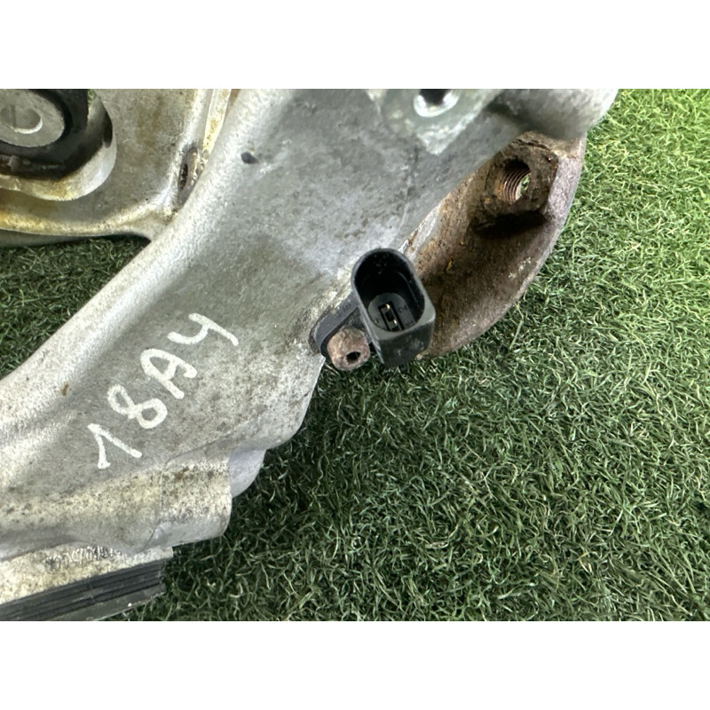 Цапфа подвески (подвеска) AUDI A4 B8 2013 2.0 TFSI 8K0505432AH