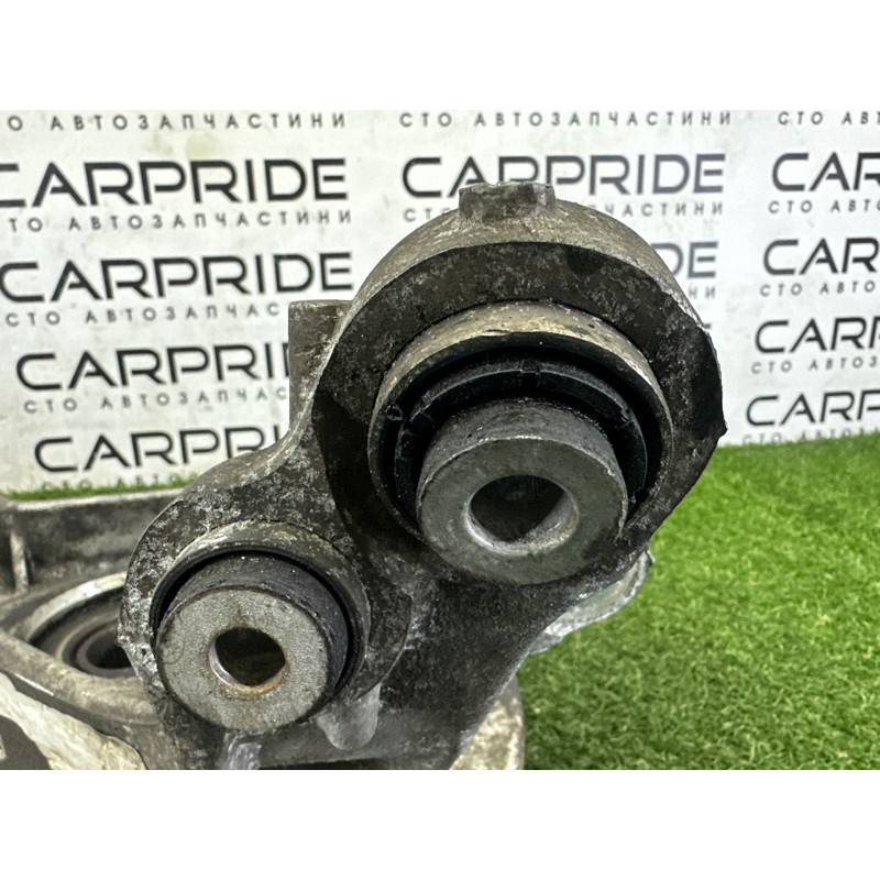 Цапфа подвески (подвеска) LAND ROVER RANGE ROVER Sport L494 2016 3.0 Diesel LR043593