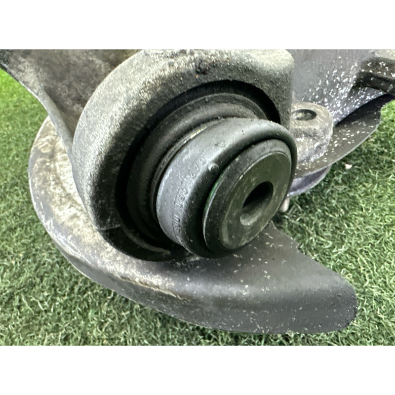 Цапфа подвески (подвеска) LAND ROVER RANGE ROVER Sport L494 2016 3.0 Diesel LR043593