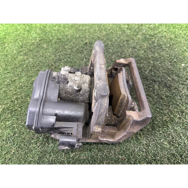 Суппорт тормозной (тормозная система) LAND ROVER RANGE ROVER Sport L494 2016 3.0 Diesel LR036567