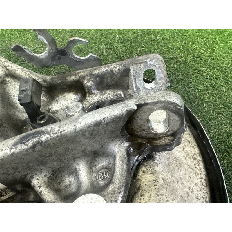 Цапфа подвески (подвеска) AUDI A4 B8 2014 2.0 TFSI 8K0505431AQ